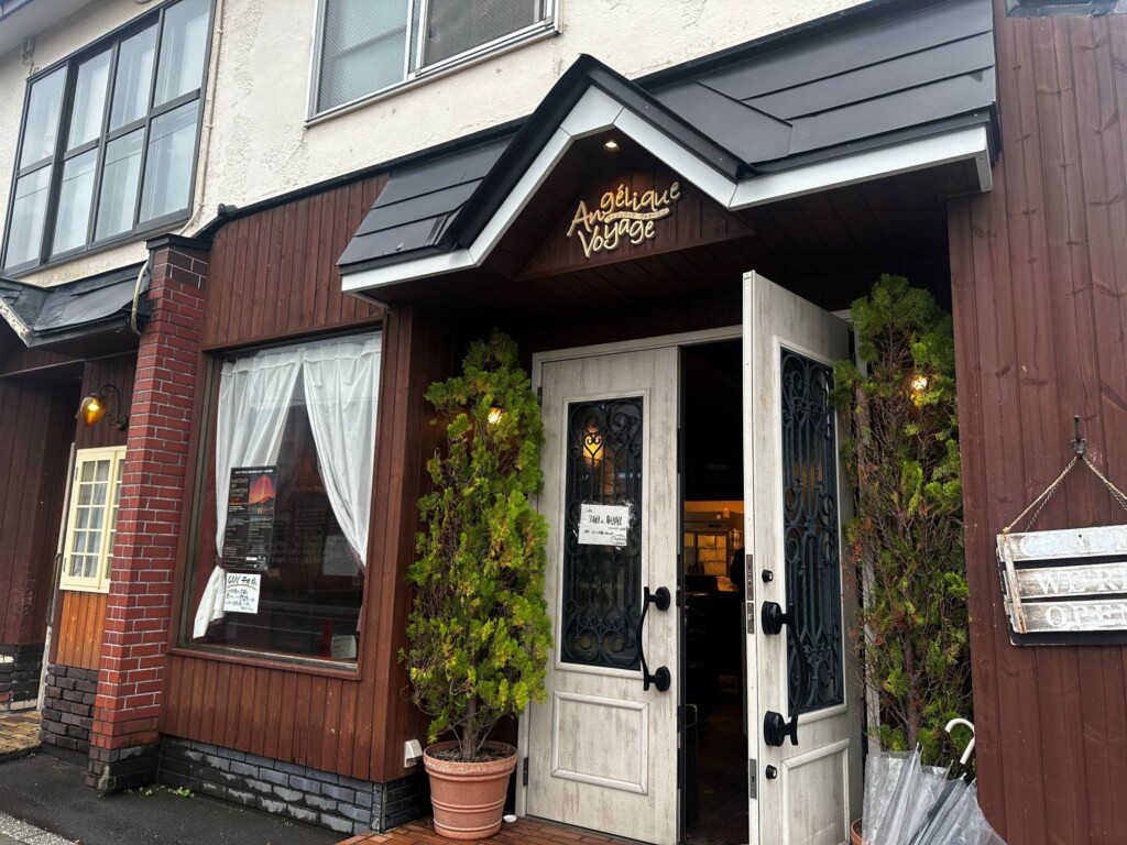 賞味期限３０分！？函館の大人気クレープ！アンジェリックヴォヤージュは何時に行く？待ち時間・売り切れ・賞味期限30分のクレープを実食の画像